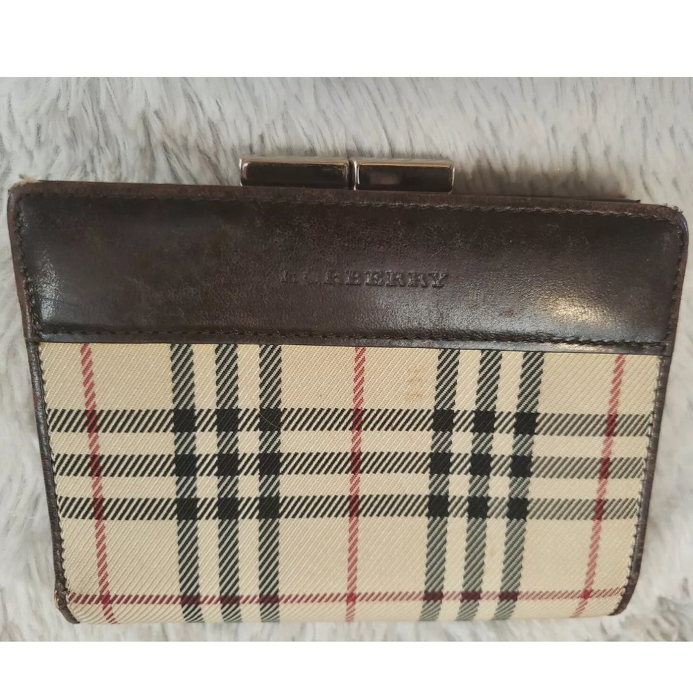 Burberry ✨Authentic✨ Vintage Nova Check Wallet